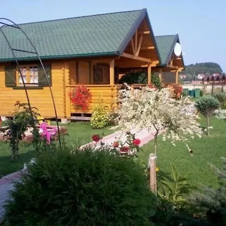 Ferienhaus Gemuetliches Holzferienhaus In Gmina Postomino *